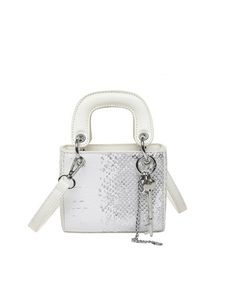 https://imgs3.wholesale7.net/jxc/images/202506/25/goods_img/_P_20250625115216478_315.jpeg