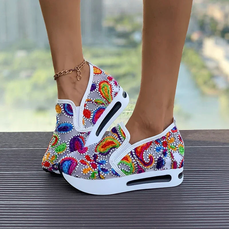 Women Sneakers Slip on Casual Shoes for Women Embroidery Thick Platform Sneakers Women Breathable Mesh Loafers