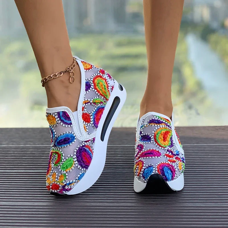 Women Sneakers Slip on Casual Shoes for Women Embroidery Thick Platform Sneakers Women Breathable Mesh Loafers