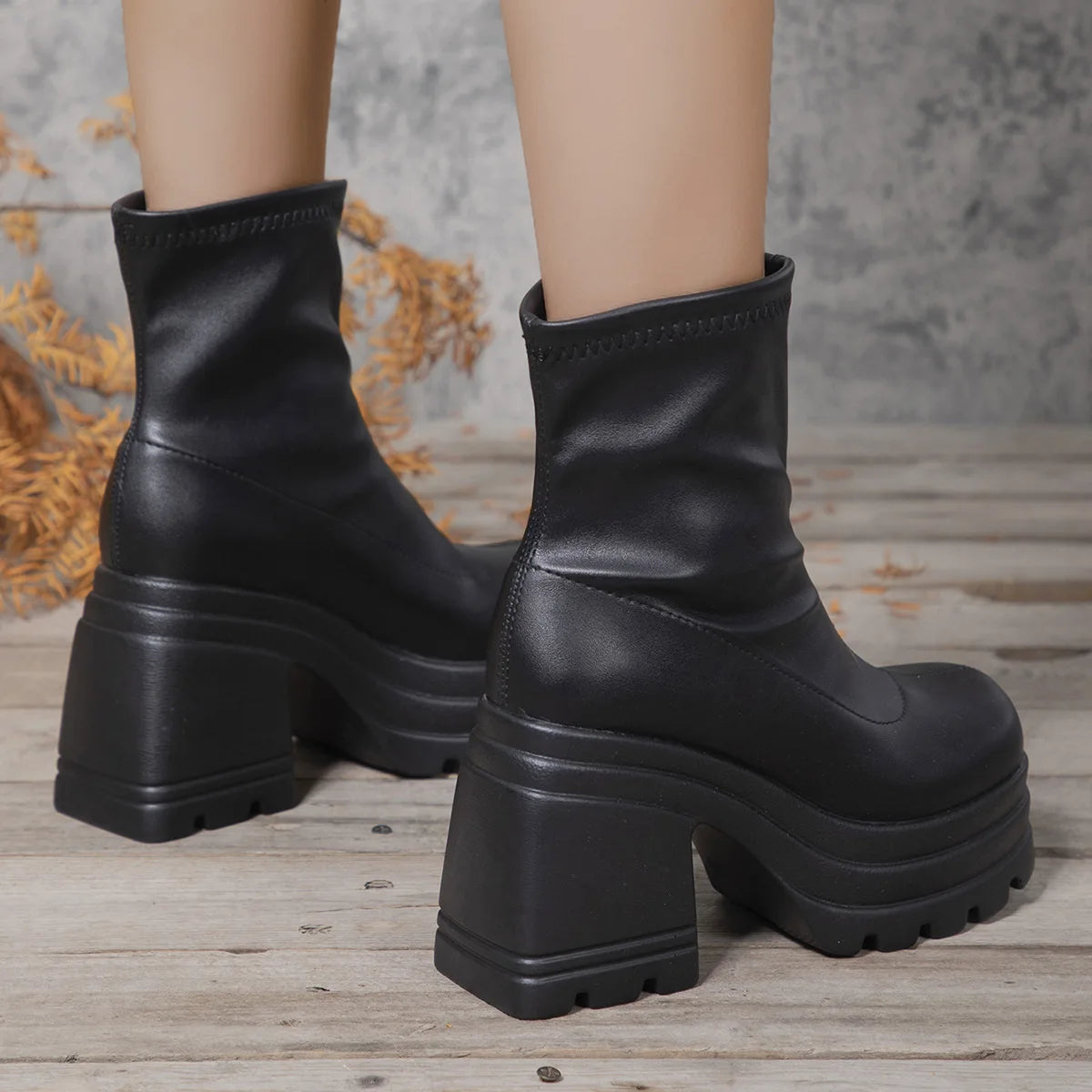 Short Boots Women Leather Boot Square toe casual Zipper high heels Casual thick soled
