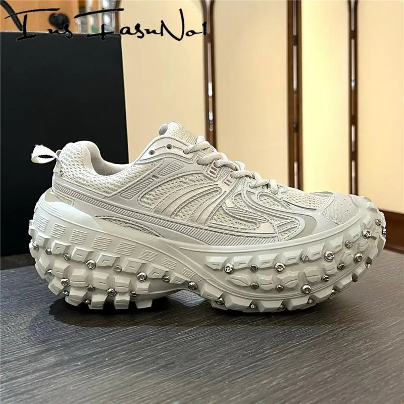 Metal Rivet Men Sneakers Casual Trainers Designer Luxury Brand Runway Unisex Shoes