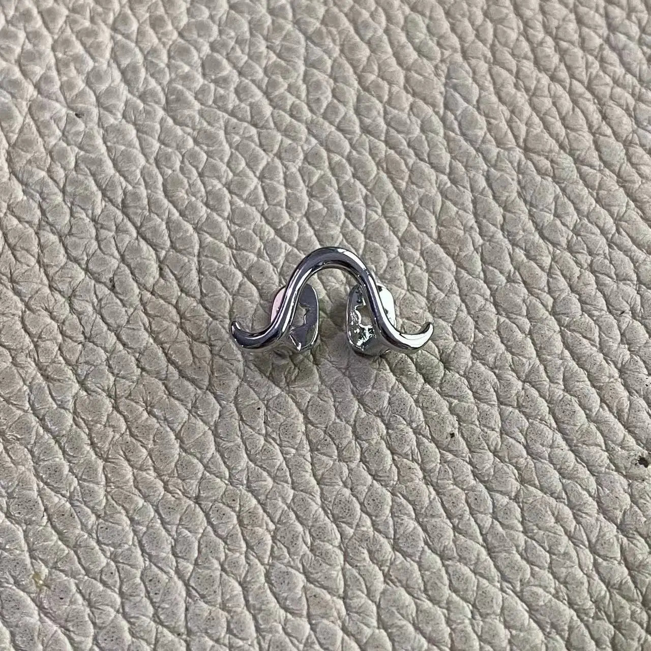 Romantic Silver Color Glossy Wave Teeth Grillz Hip Hop Curve Zircon Tooth Caps Gold Zircon Silver Zircon Gold Color Gold Zircon-Silver Zircon-Gold Color-Silver Color-