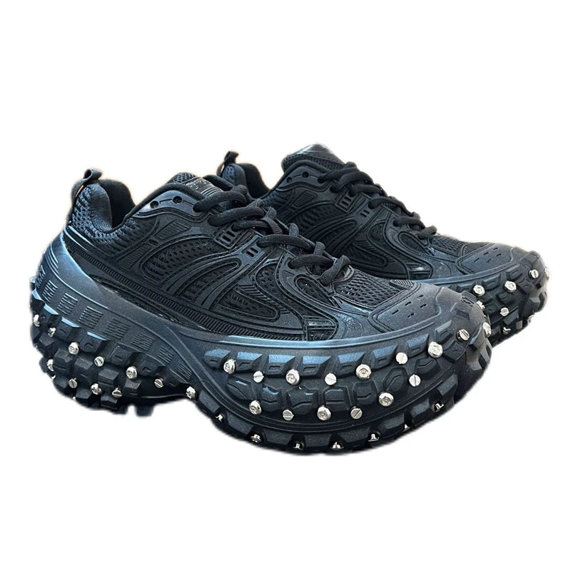 Metal Rivet Men Sneakers Casual Trainers Designer Luxury Brand Runway Unisex Shoes