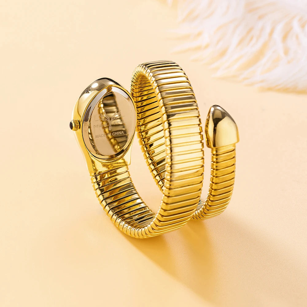 Women's Watches New Quartz Snake Shape Simple Ladies Watch Fashion Unique Strap Waterproof