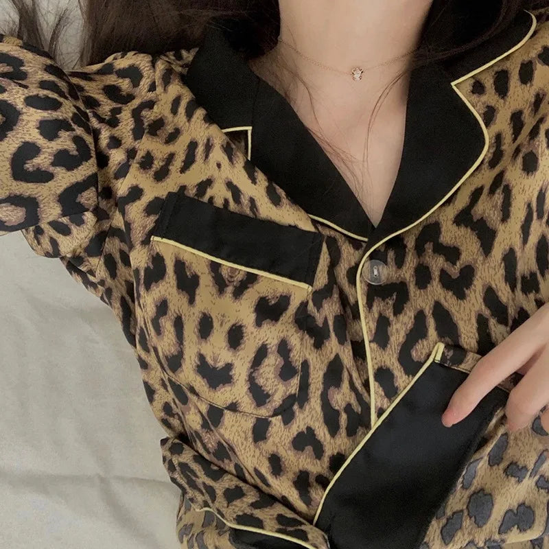 Pajamas Set Women's Fashion Leopard Print Long-Sleeved Sleepwear Loungewear