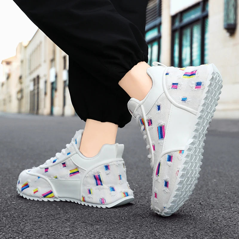 Men's casual, lightweight, breathable, comfortable, fashionable sports shoes
