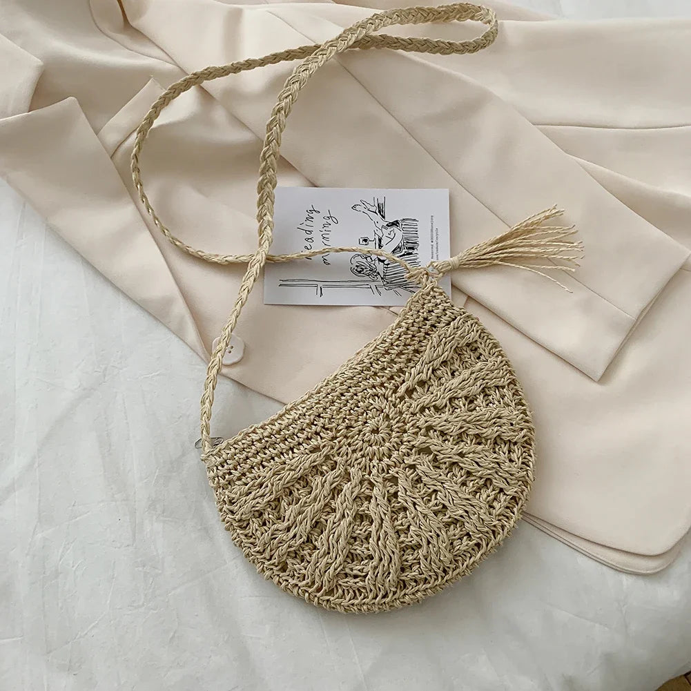 Woven Handbag Round Straw Woven Tote Bag Vacation Shoulder Bag Large Capacity