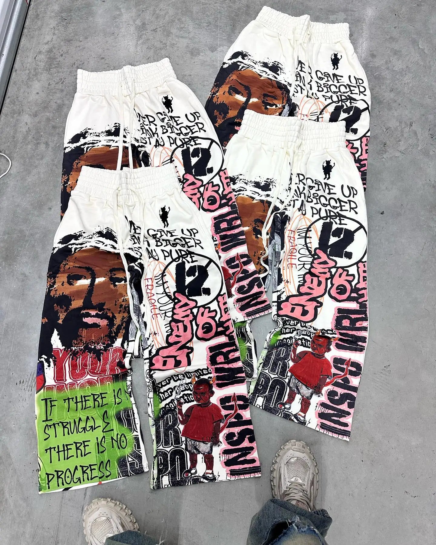 American Cartoon Graffiti Sweatpants Y2K Pants Mens Gothic Hip Hop Cartoon Baggy Elastic Waist Casual Trousers