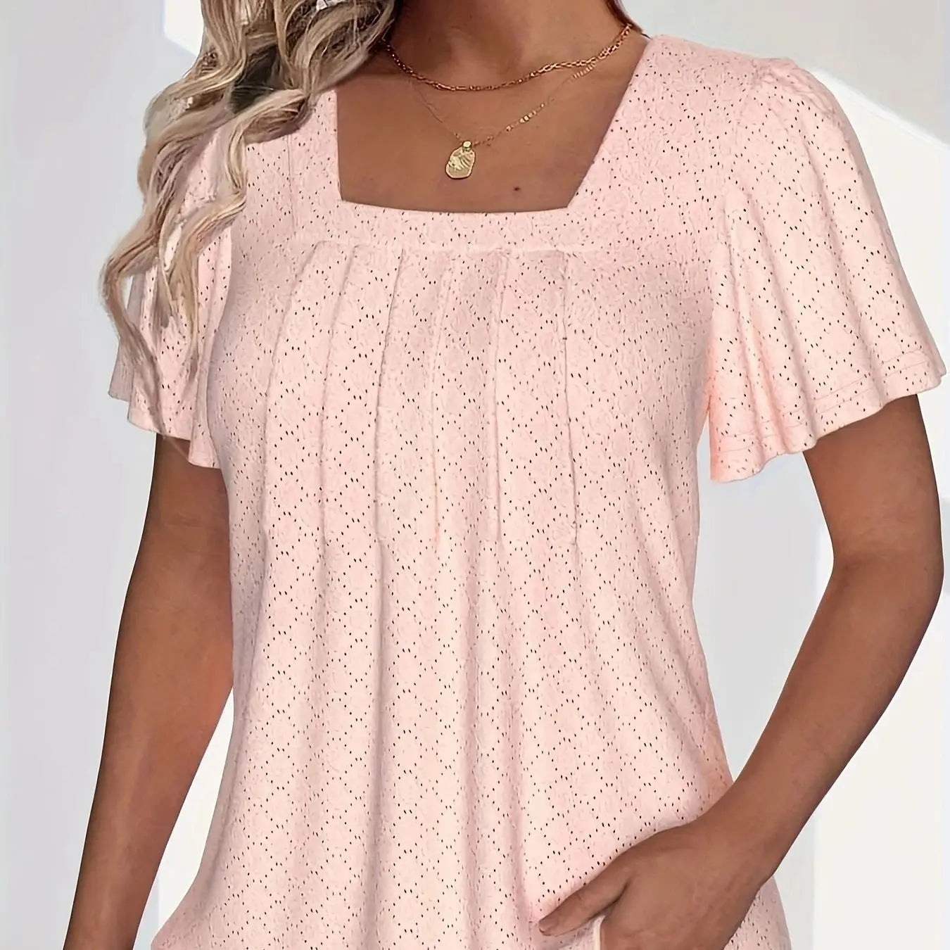 Plus size spring and summer fashionable and elegant hollow tops for women