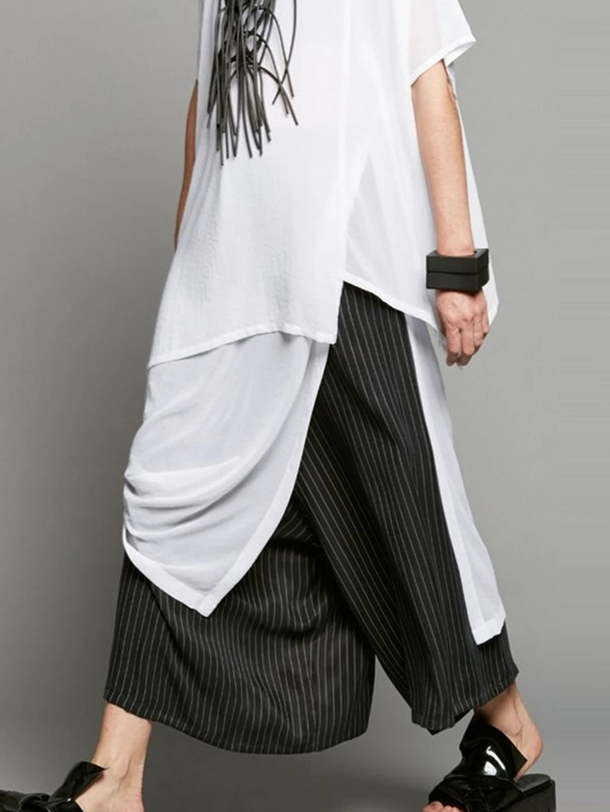 Women White Irregular Split Joint Big Size T-shirt Short Sleeve black / XXL / CHINA black / XL / CHINA black / 4XL / CHINA black / XXL / CHINA-black / XL / CHINA-black / 4XL / CHINA-black / XXXL / CHINA-WHITE / 4XL / CHINA-WHITE / XXXL / CHINA-black / L / CHINA-black / M / CHINA-WHITE / L / CHINA-WHITE / M / CHINA-WHITE / XXL / CHINA-WHITE / XL / CHINA-