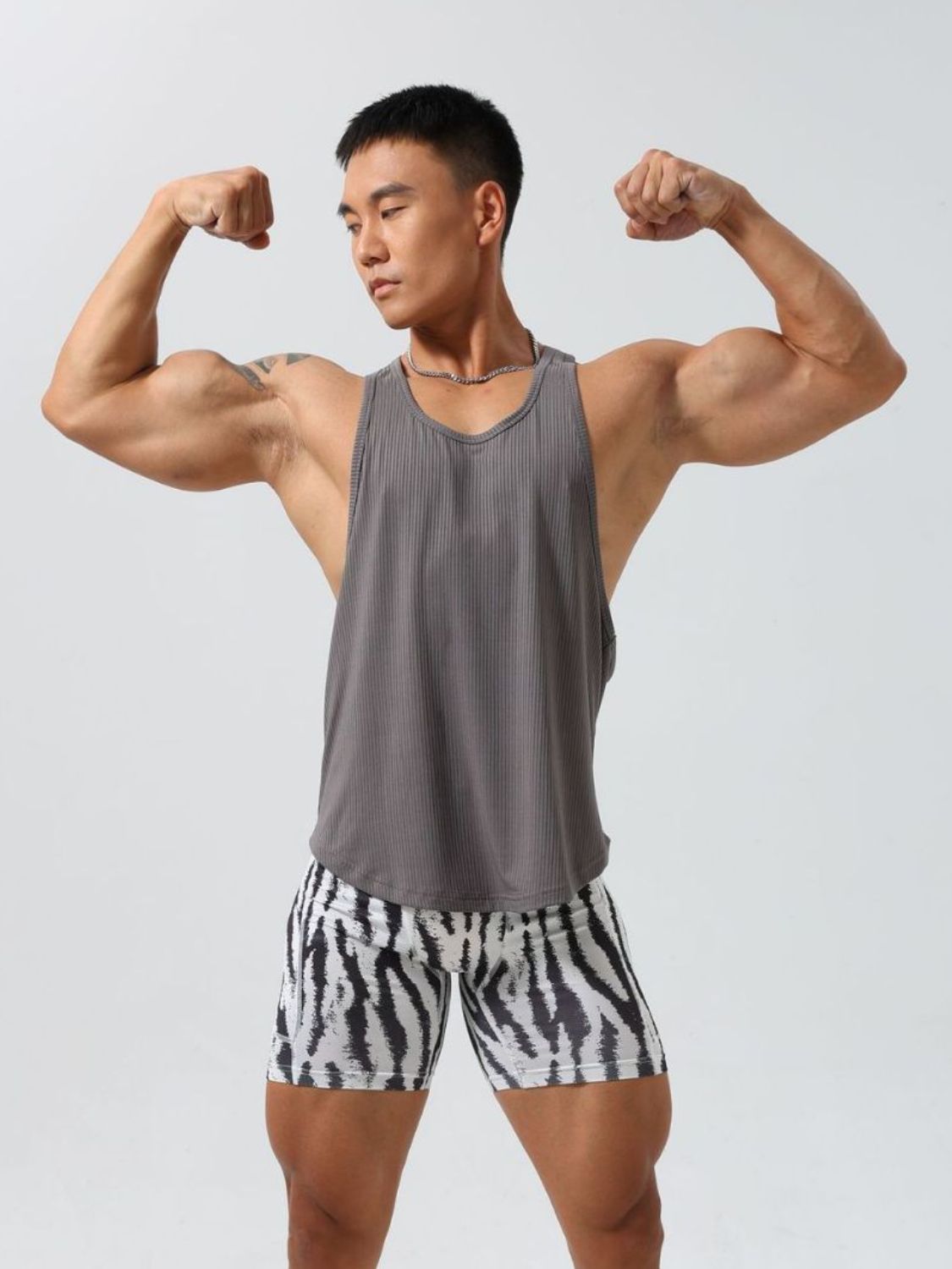 Men's Plus Size Round Neck Wide Strap Tank Army Green / M Army Green / 3XL Dark Gray / M Army Green / M-Army Green / 3XL-Dark Gray / M-Dark Gray / L-Dark Gray / XL-Dark Gray / 2XL-White / M-White / L-White / XL-White / 2XL-White / 3XL-Army Green / L-Army Green / XL-Army Green / 2XL-Dark Gray / 3XL-Light Blue / M-Light Blue / L-Light Blue / XL-Light Blue / 2XL-Light Blue / 3XL-Black / M-Black / L-Black / XL-Black / 2XL-Black / 3XL-