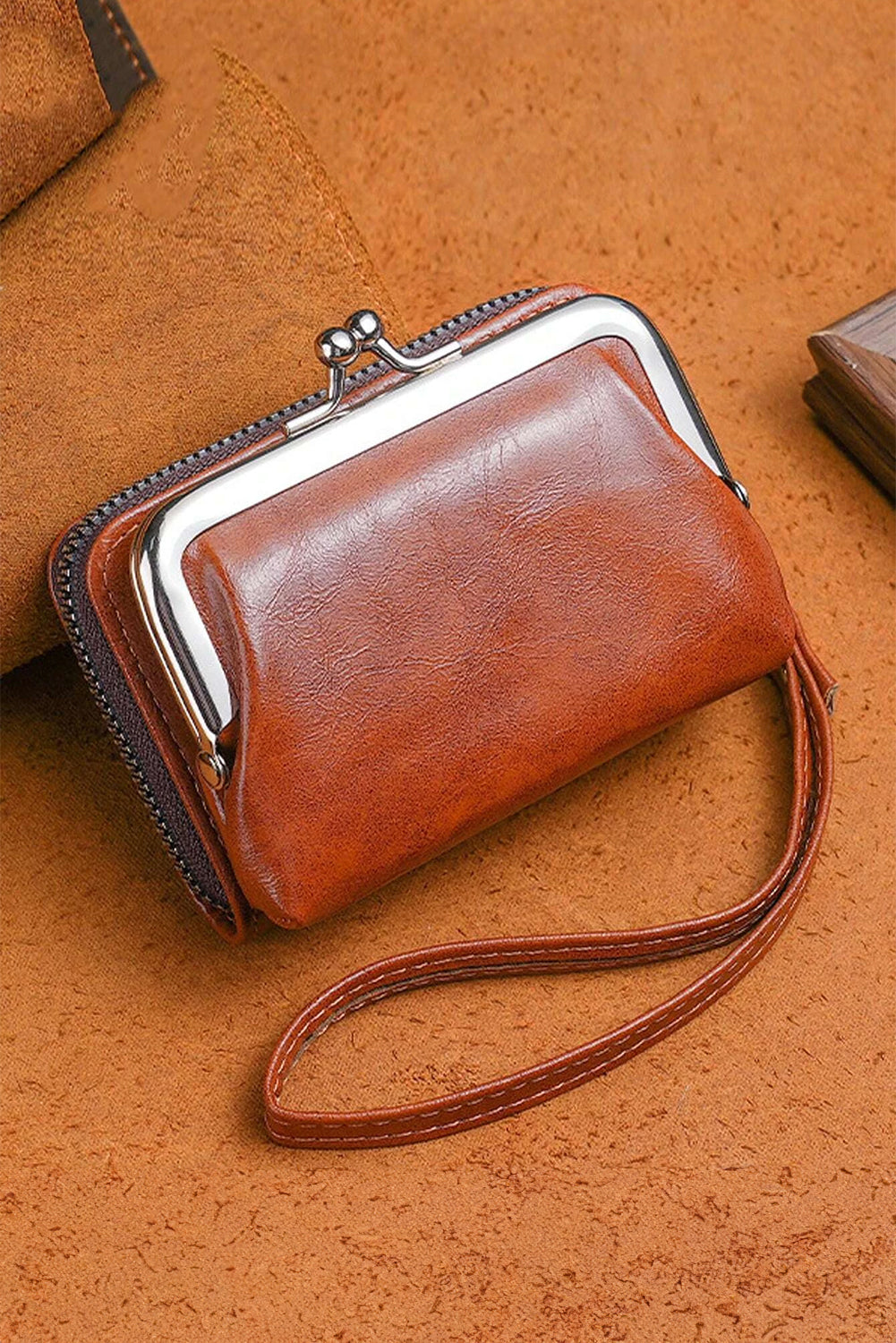 https://cdn.shopify.com/s/files/1/1652/9441/files/b4d65db6998794b5.jpg?v=1754835409