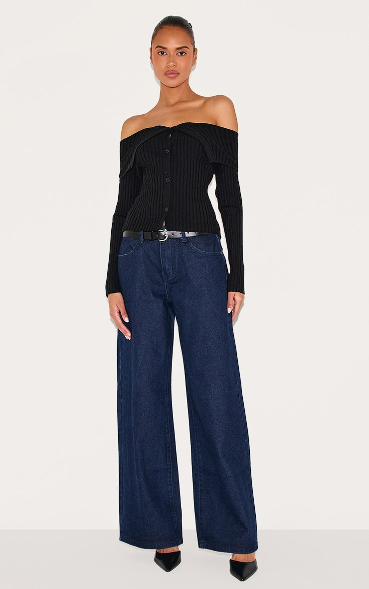 https://cdn-img.prettylittlething.com/e/5/5/8/e558260a7ec39102c840f3d3a2496f2a9846a5d0_CNL6064_3_black_rib_knit_fold_over_button_up_top.jpg