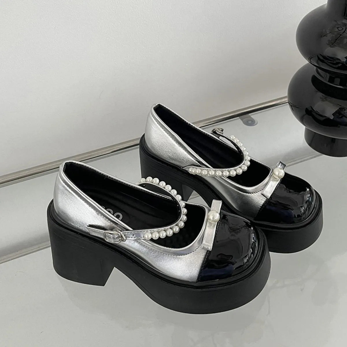 Round Toe Block Heels Loafer Black / 35(US4) Black / 36(US5) Black / 37(US6) Black / 35(US4)-Black / 36(US5)-Black / 37(US6)-Black / 38(US7)-Black / 39(US8)-Black / 40(US9)-Beige / 35(US4)-Beige / 36(US5)-Beige / 37(US6)-Beige / 38(US7)-Beige / 39(US8)-Beige / 40(US9)-Silver / 35(US4)-Silver / 36(US5)-Silver / 37(US6)-Silver / 38(US7)-Silver / 39(US8)-Silver / 40(US9)-