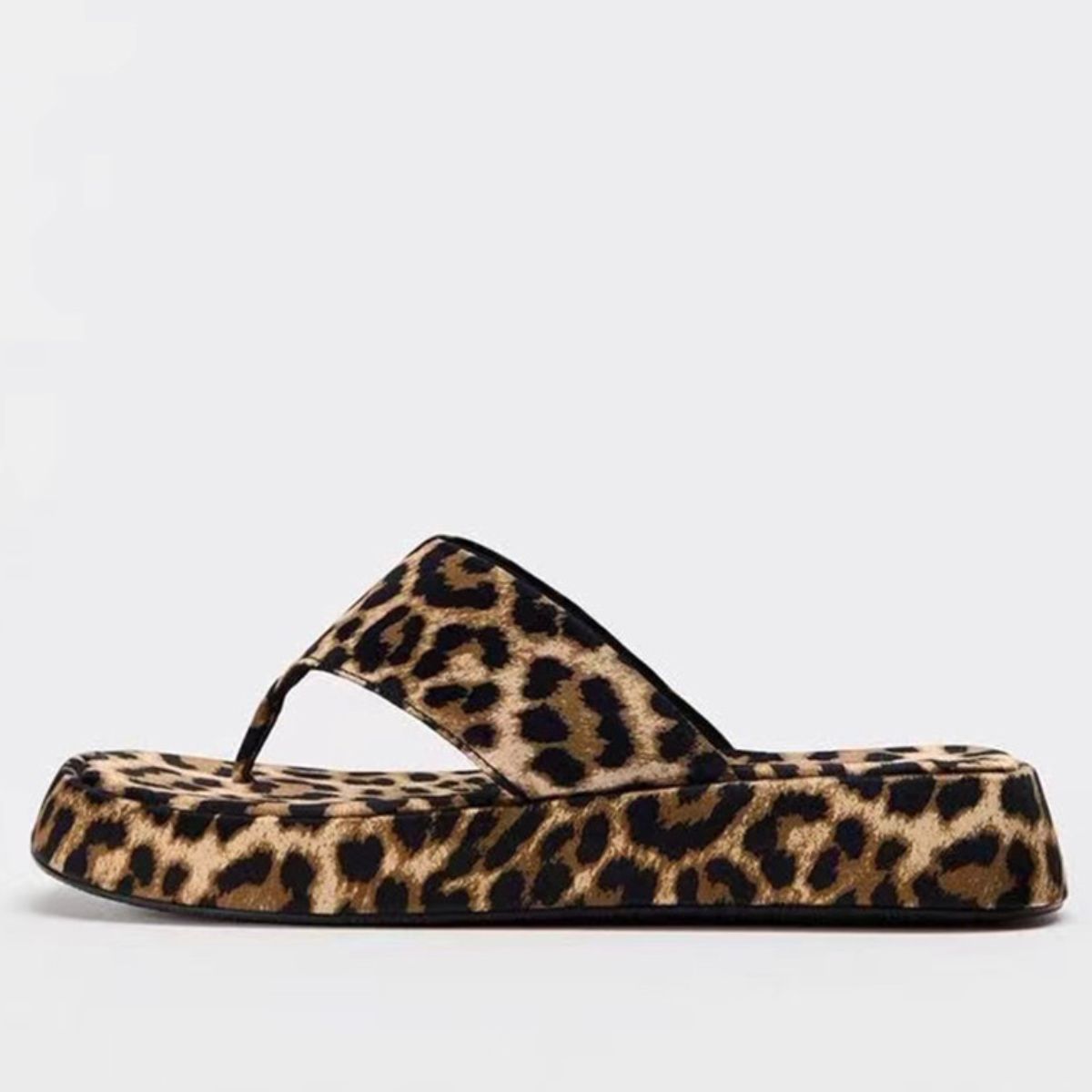 Leopard Toe Post Sandals Leopard / 35(US4) Leopard / 36(US5) Leopard / 37(US6) Leopard / 35(US4)-Leopard / 36(US5)-Leopard / 37(US6)-Leopard / 38(US7)-Leopard / 39(US8)-Leopard / 40(US9)-Leopard / 41(US10)-Leopard / 42(US10.5)-