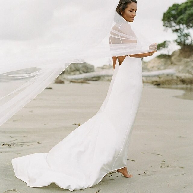 Timeless One-Tier Chapel Wedding Veil in Classic Tulle - Elegant Formal Style