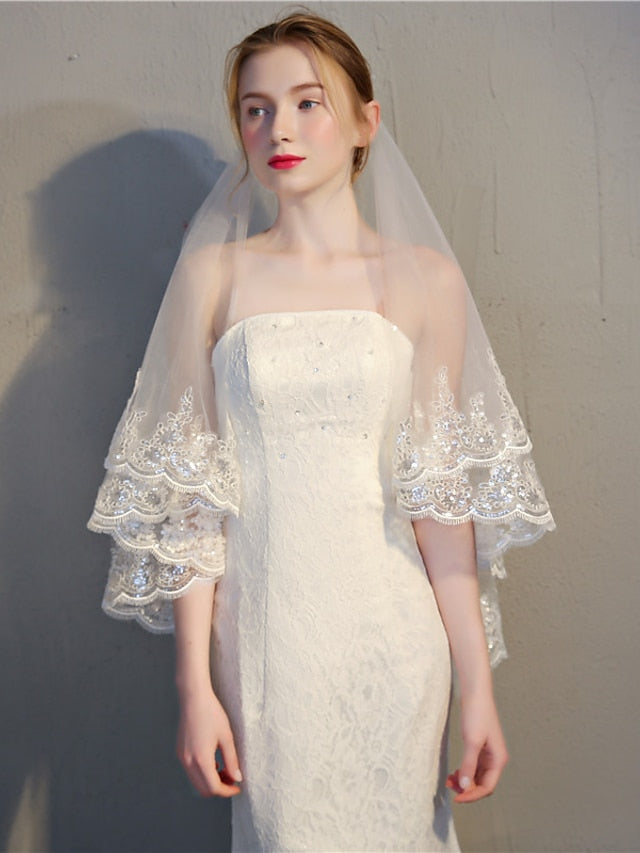 Elegant Two-Tier Lace Applique Wedding Veil - Fingertip Length