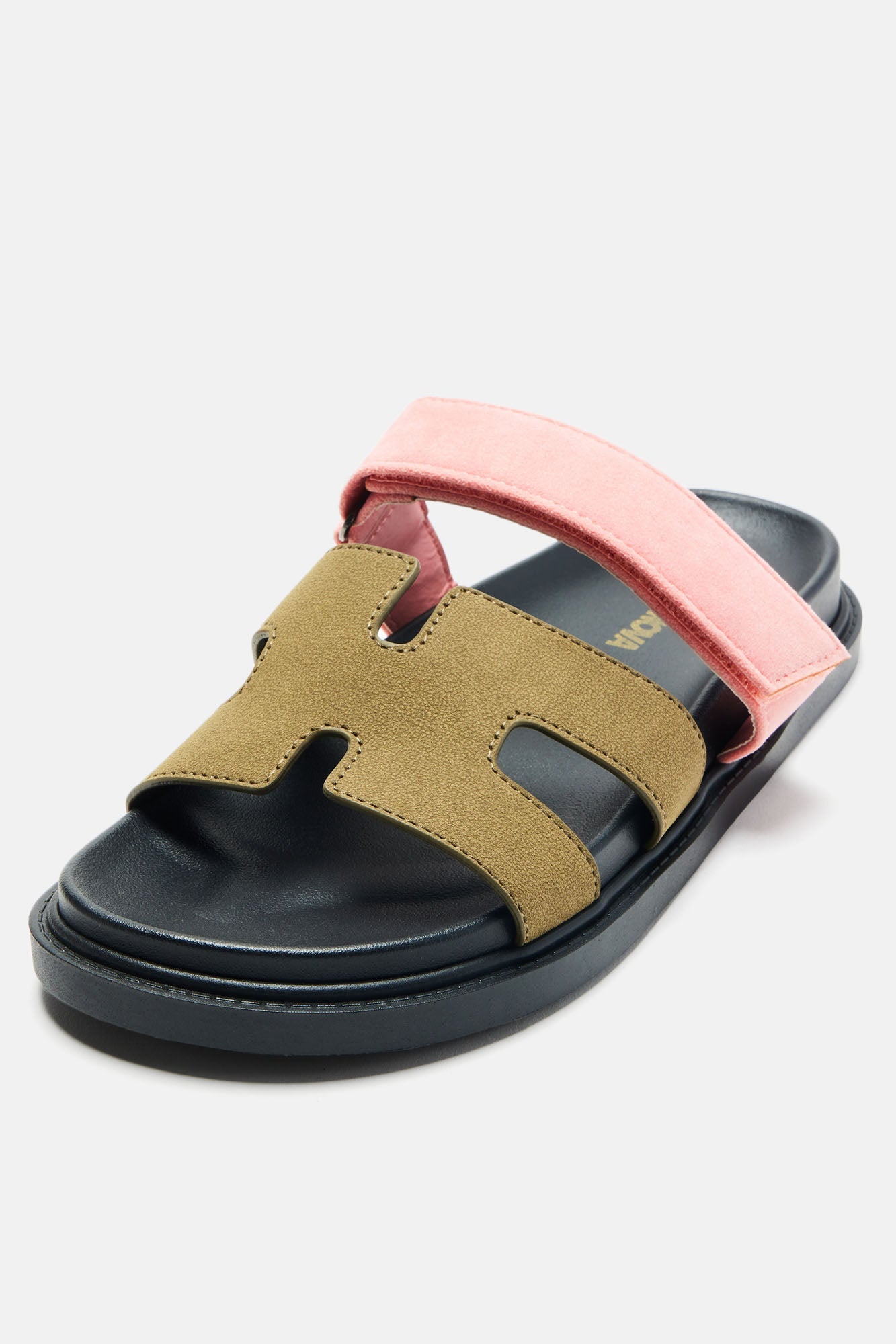 https://cdn.shopify.com/s/files/1/0293/9277/files/01-19-24_S10_19_VALERIEC_Pinkcombo_CXB_13-48-30_1718_ES.jpg?v=1739909582