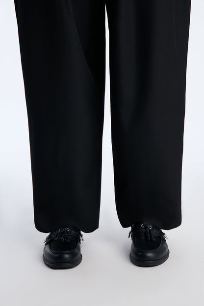 https://cdn.shopify.com/s/files/1/0293/9277/files/10-30-25_S8_40_F2543289_Black_KF_PC_13-27-41_93449_SKS.jpg?v=1762199293