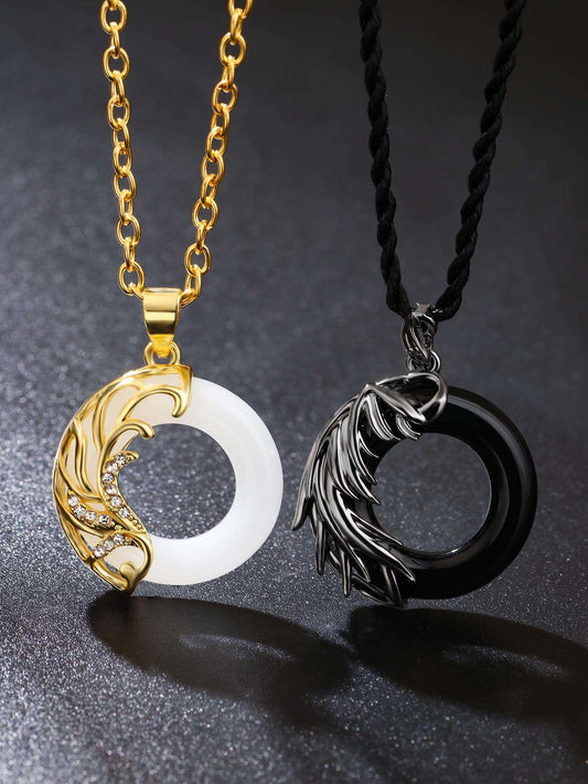 Couple's Harmony: Stylish Round Charm Necklace Set for Men - Perfect Gift for Jewelry Lovers one-size one-size-