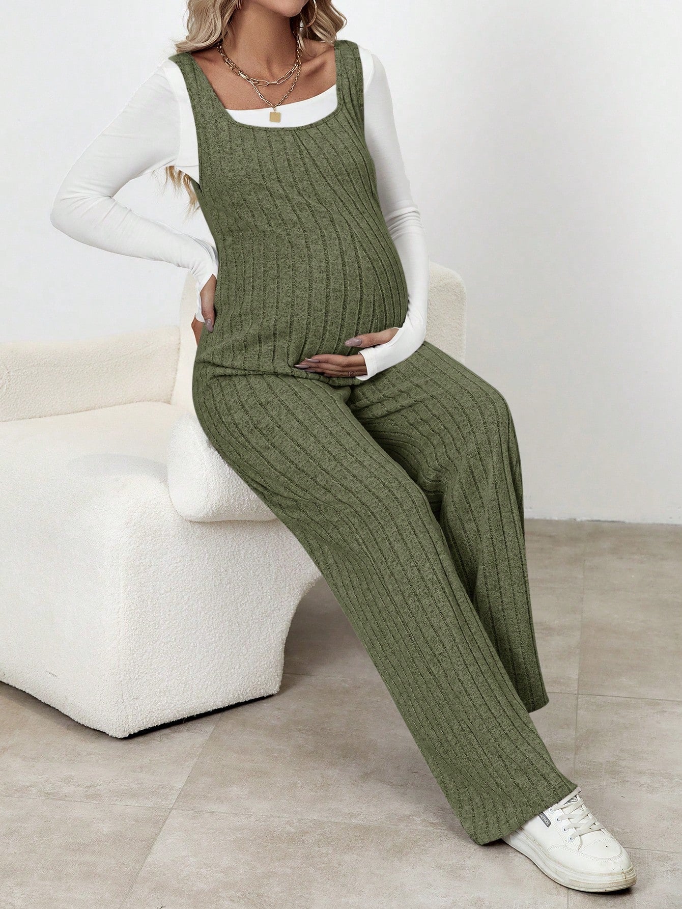 Chic Comfort: Solid Color Maternity Ribbed Knitted Jumpsuit