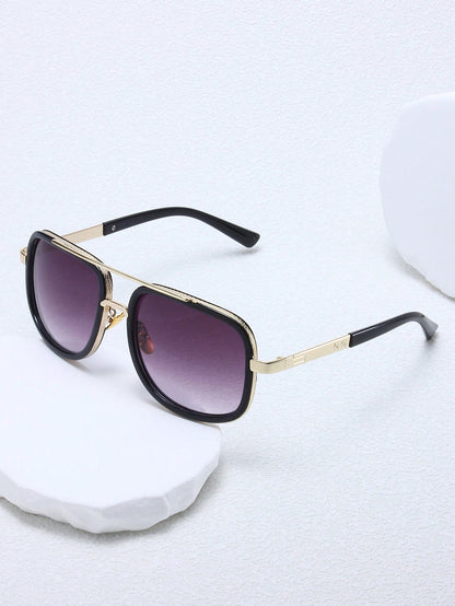 Stylish Men's 2-Piece Gold Frame Sunglasses Set