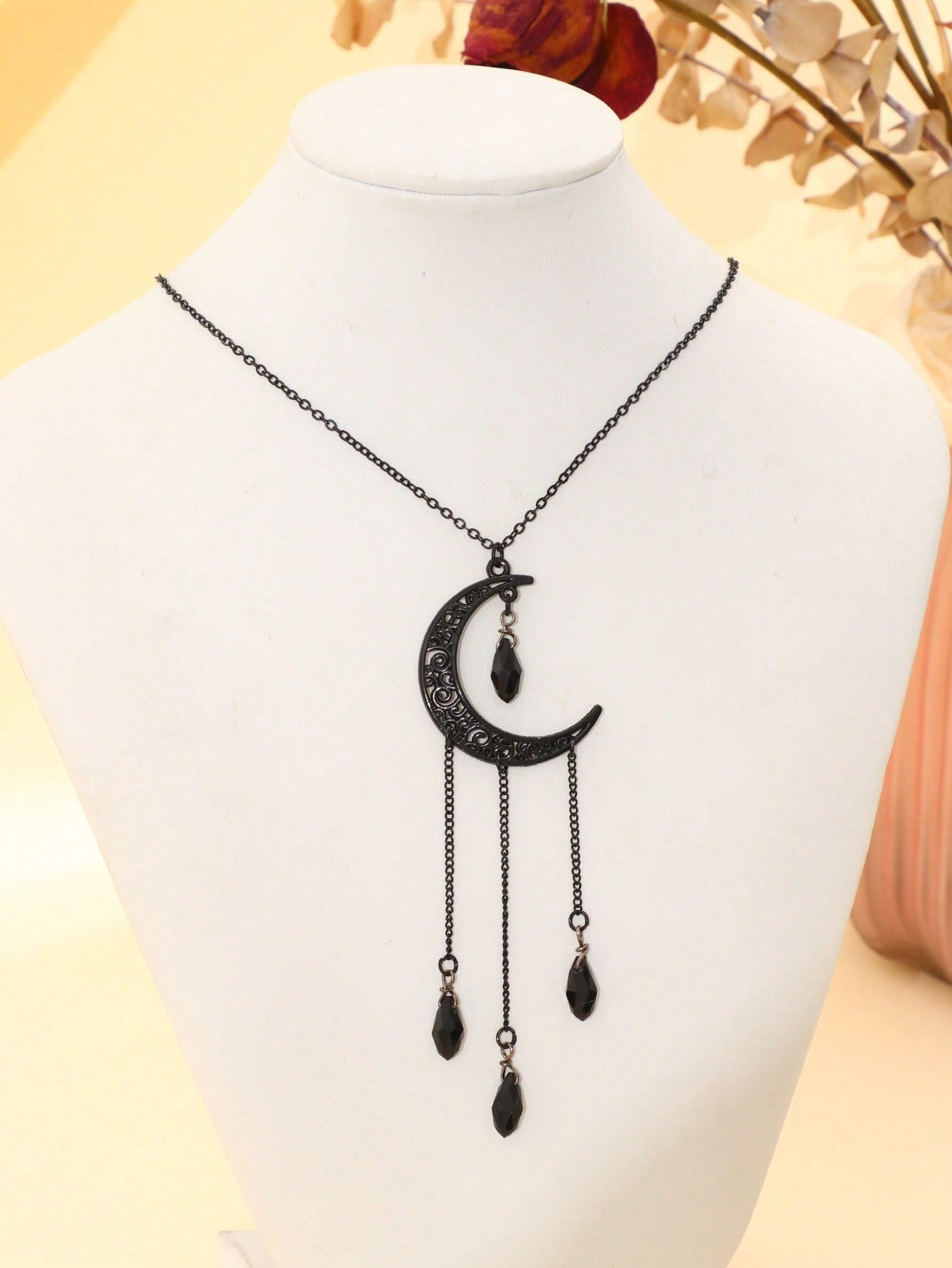 Chic Moonstone Dream: Rhinestone Tassel Pendant Necklace