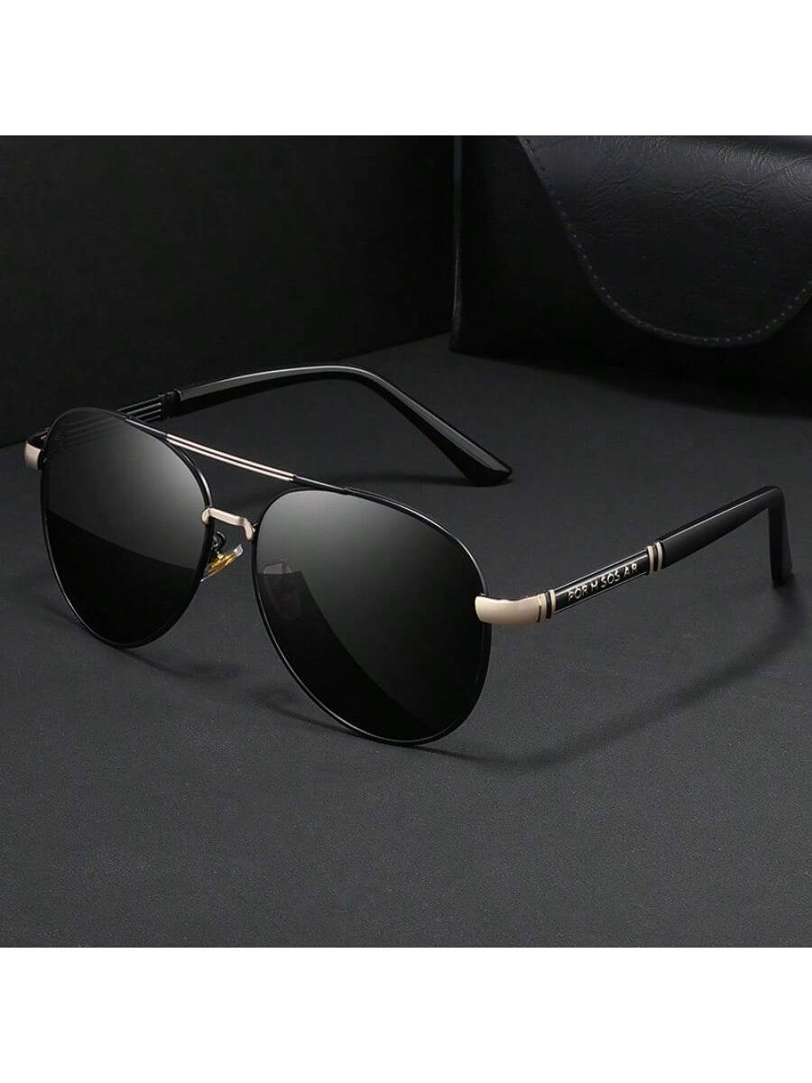 Elevate Your Look: Luxury Polarized Men's Fashion Glasses - Vintage Black Shades for the Stylish Gent