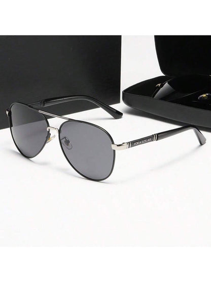 Elevate Your Look: Luxury Polarized Men's Fashion Glasses - Vintage Black Shades for the Stylish Gent