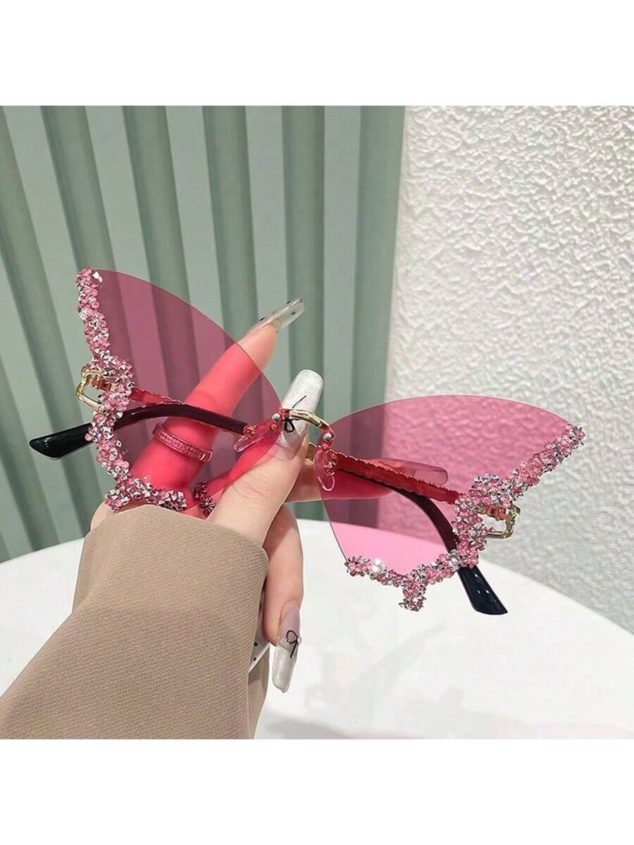 Chic Rhinestone-Embellished Butterfly Sunglasses for Effortless Elegance