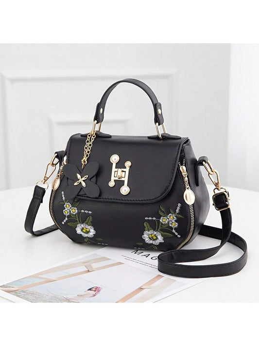 Chic Floral Satchel: Elegant Small Handbag for the Fashion-Forward Woman