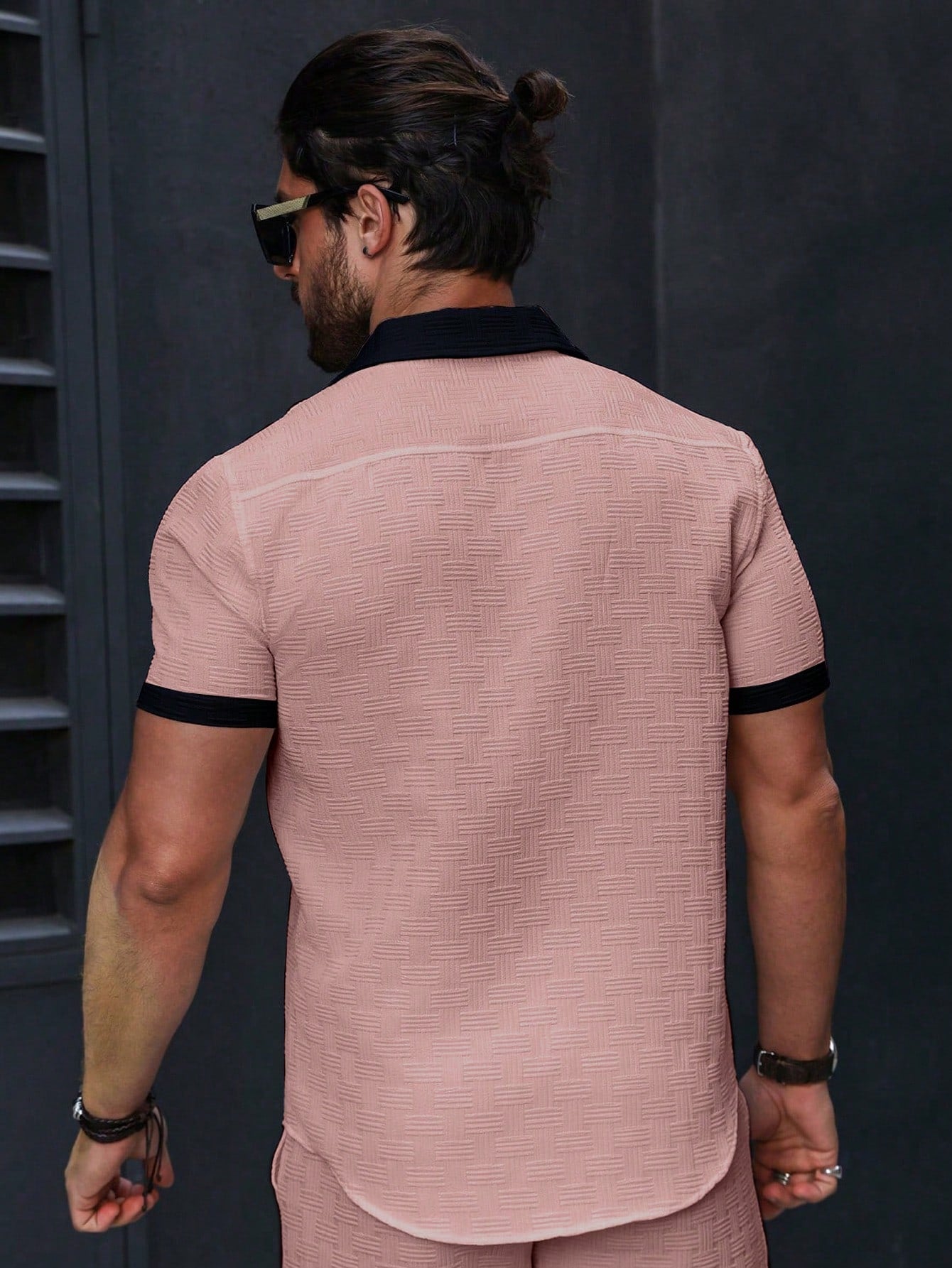 Casual Short Sleeve Shirt: Effortless Style for Every Occasion