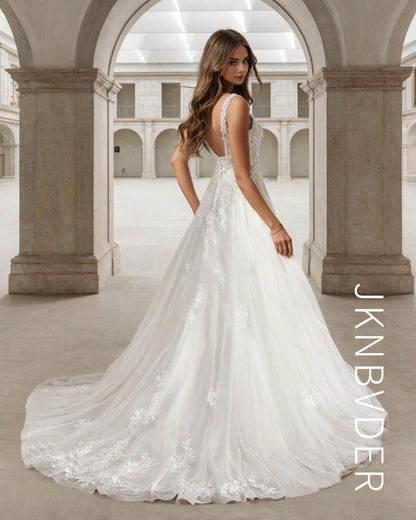 Romantic Sweetheart A-Line Wedding Dress with Elegant Lace Appliqués & Open Back