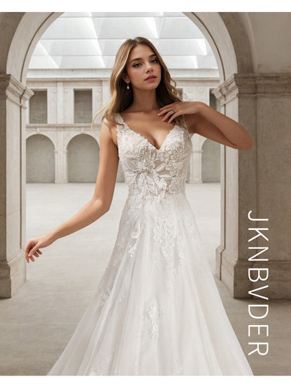 Romantic Sweetheart A-Line Wedding Dress with Elegant Lace Appliqués & Open Back