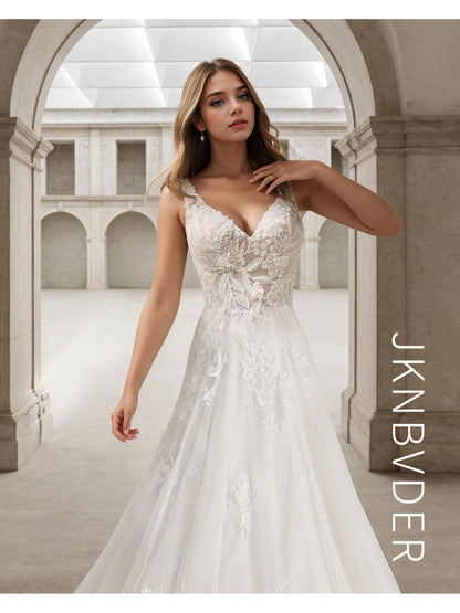 Romantic Sweetheart A-Line Wedding Dress with Elegant Lace Appliqués & Open Back