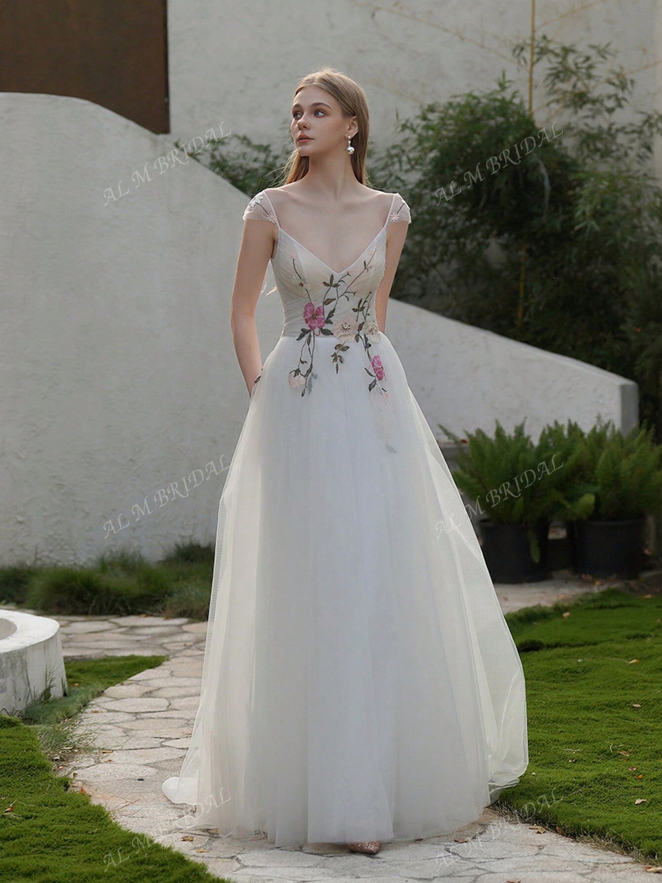 Enchanting Floral Embroidered Beaded Long Wedding Dress for a Dreamy Celebration