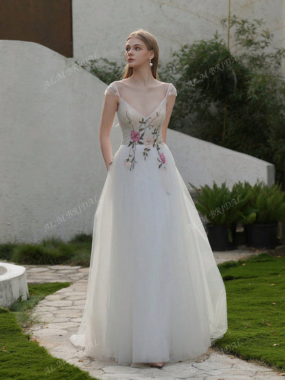 Enchanting Floral Embroidered Beaded Long Wedding Dress for a Dreamy Celebration