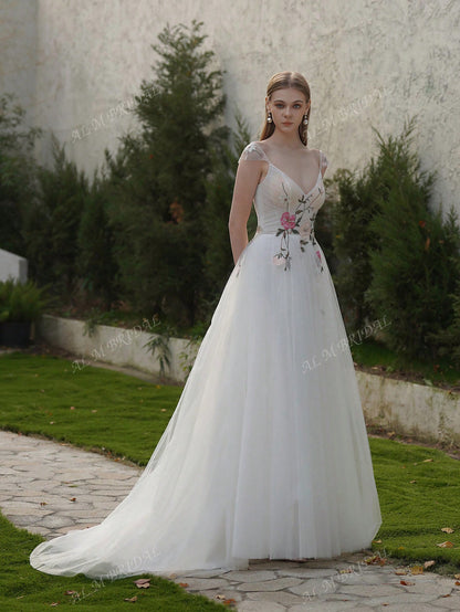 Enchanting Floral Embroidered Beaded Long Wedding Dress for a Dreamy Celebration