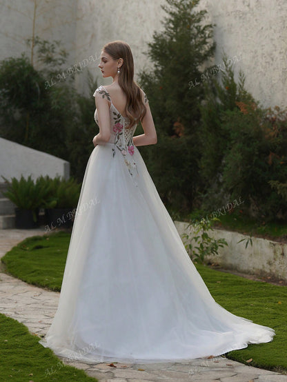 Enchanting Floral Embroidered Beaded Long Wedding Dress for a Dreamy Celebration