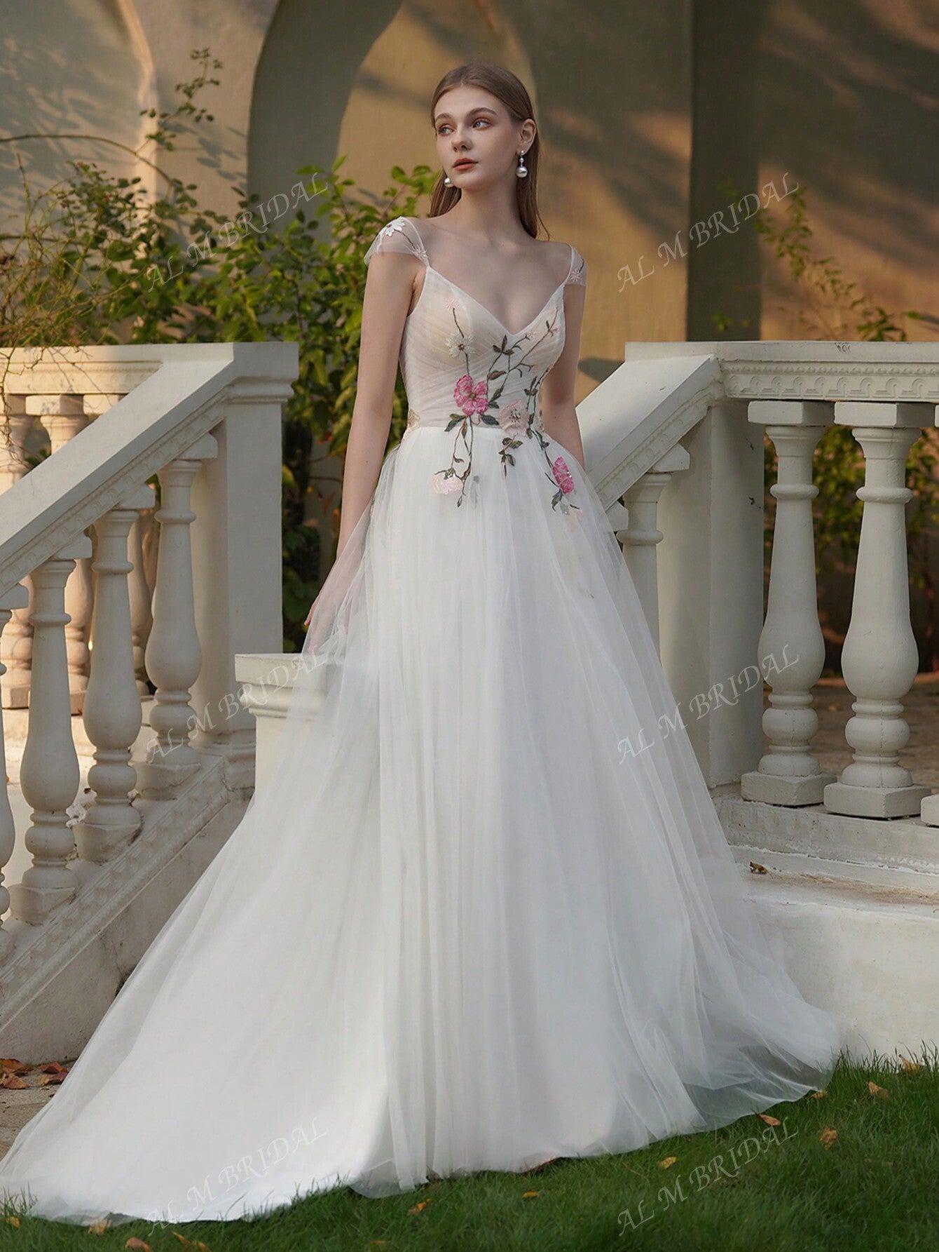 Enchanting Floral Embroidered Beaded Long Wedding Dress for a Dreamy Celebration