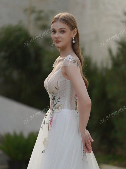 Enchanting Floral Embroidered Beaded Long Wedding Dress for a Dreamy Celebration