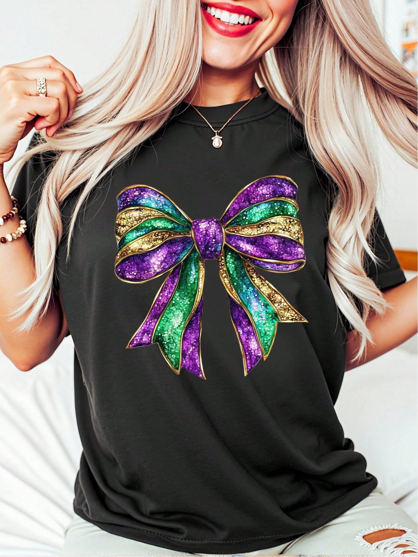 Festive Flair: Oversized Mardi Gras Bow T-Shirt for Women – Perfect for Carnival Grey / S Grey / M 
