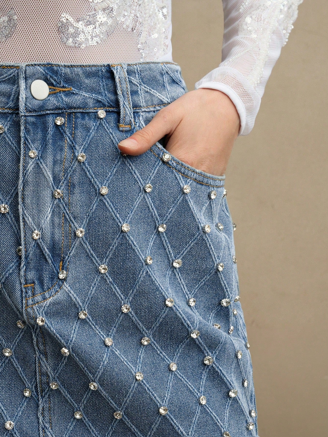 Sparkling Elegance: Rhinestone-Embellished Denim Skirt for Women S M L S-M-L-XL-