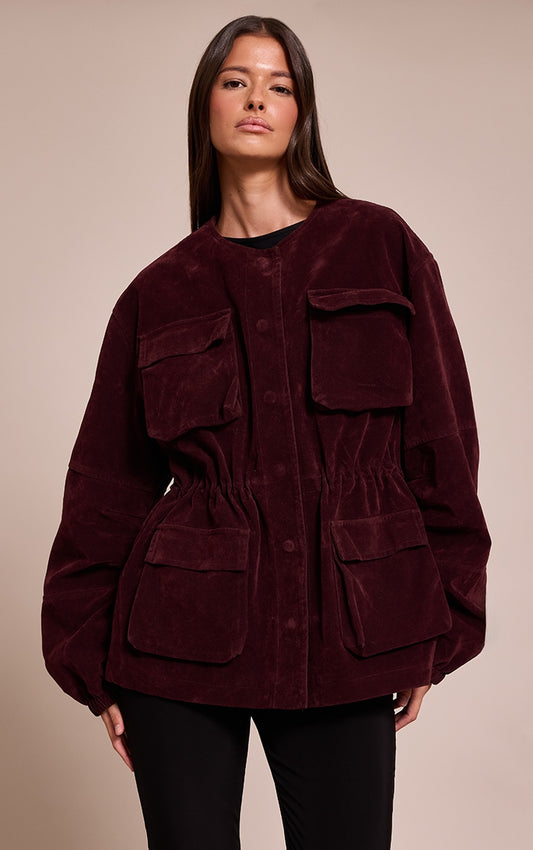 https://cdn-img.prettylittlething.com/1/a/4/e/1a4e4f0af18214f8562d7a37c39ba08371381e08_CNN7133_1_burgundy_structured_faux_suede_pocket_detail_adjustable_waist_jacket.jpg