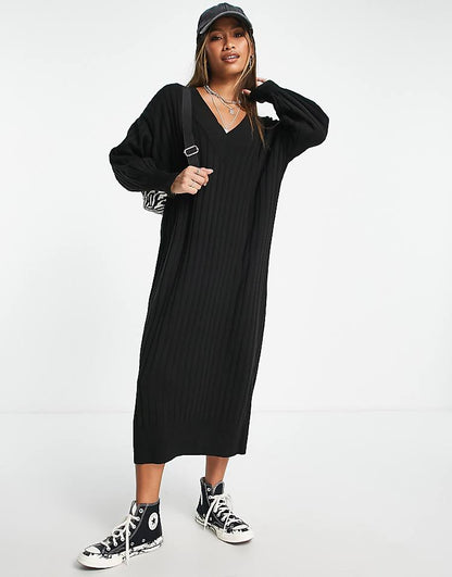 https://images.asos-media.com/products/only-knitted-v-neck-midaxi-dress-in-black/202841191-3?$n_750w$&wid=750&fit=constrain