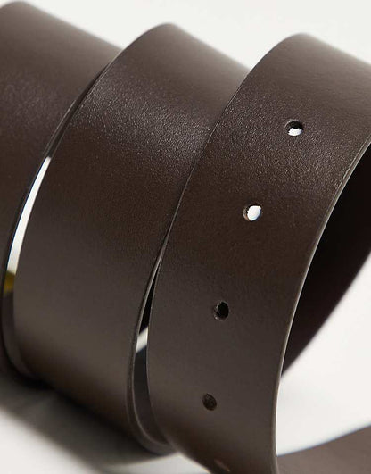 https://images.asos-media.com/products/asos-design-smart-leather-belt-with-gold-buckle-in-brown/203859526-3?$n_750w$&wid=750&fit=constrain