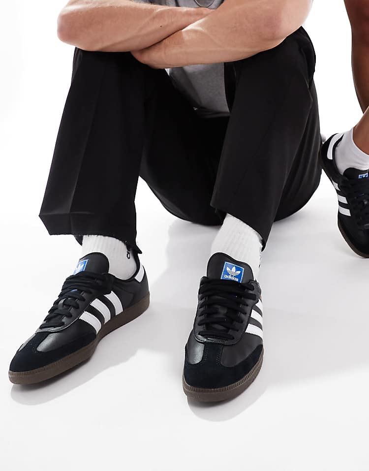 https://images.asos-media.com/products/adidas-originals-samba-og-sneakers-in-black-and-white/204598715-3?$n_750w$&wid=750&fit=constrain