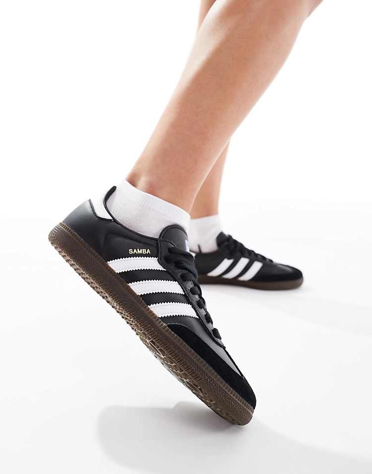 https://images.asos-media.com/products/adidas-originals-samba-og-sneakers-in-black-and-white/204598715-4?$n_750w$&wid=750&fit=constrain