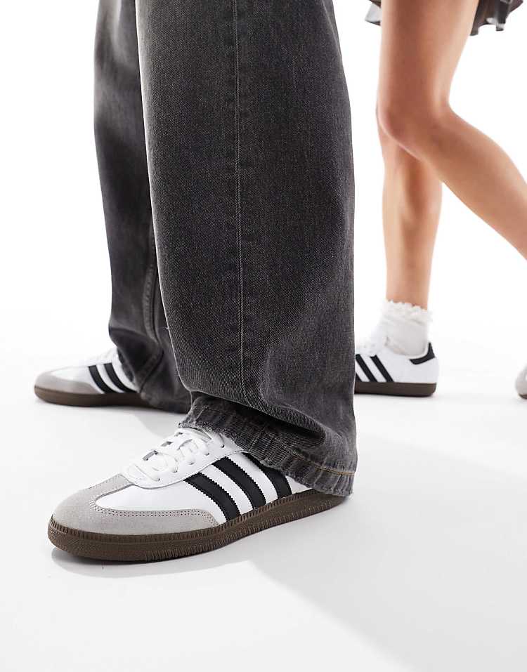 https://images.asos-media.com/products/adidas-originals-samba-og-sneakers-in-white-and-black/204598957-5?$n_750w$&wid=750&fit=constrain