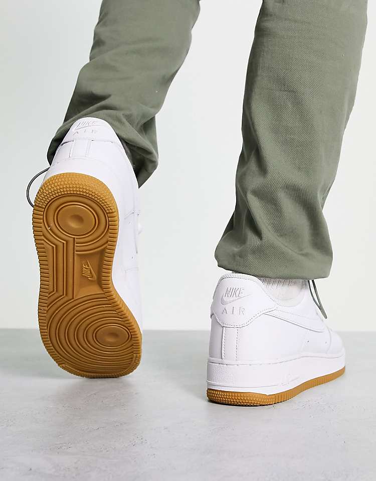 https://images.asos-media.com/products/nike-air-force-1-07-sneakers-in-white-with-gum-sole/204928160-2?$n_750w$&wid=750&fit=constrain